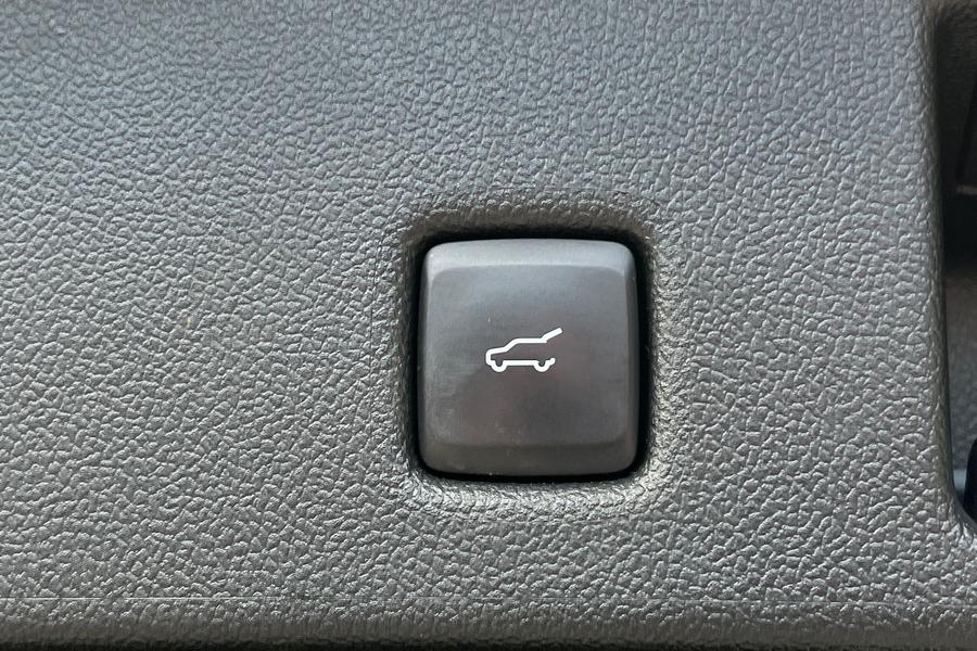 Ford Kuga Photo autoimg-847b814b3b0347e39d1afc669d7ba8dbebc2c62a.jpg