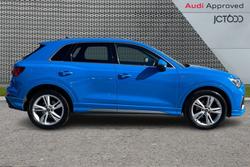AUDI Q3 Photo 4