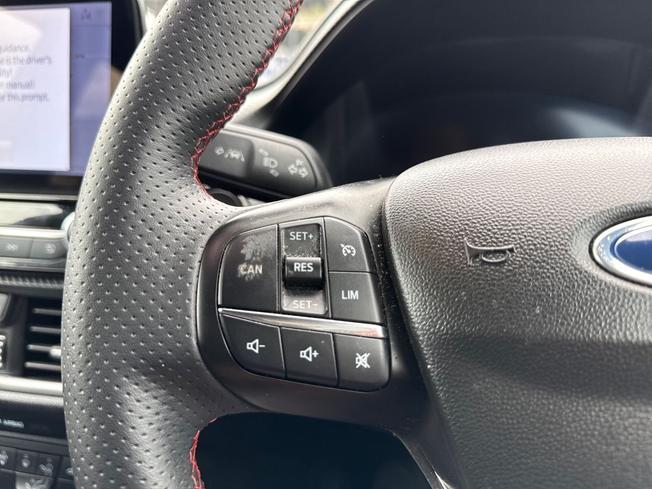 FORD Fiesta Photo 16