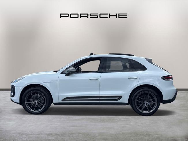 PORSCHE Macan Photo 4
