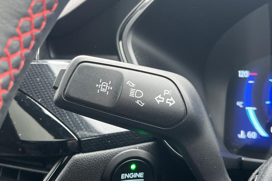 Ford KUGA Photo autoimg-8487fdec4484f7d49fae0d1d476ed86532a46cc9.jpg