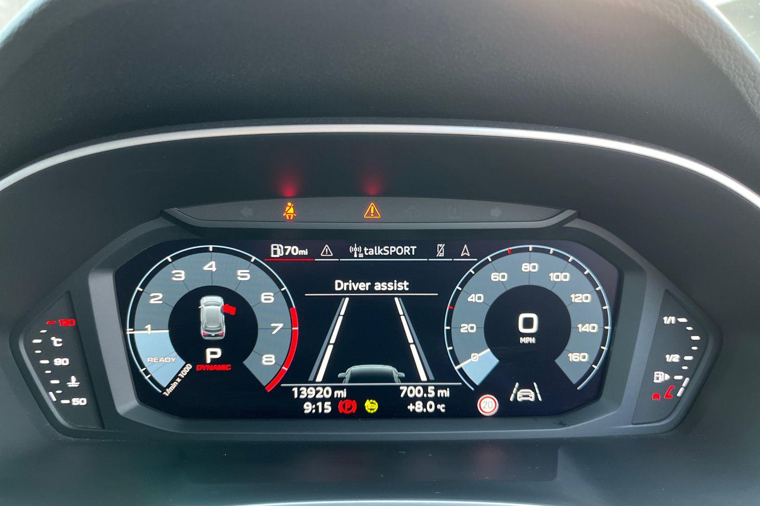 Audi Q3 Photo 12