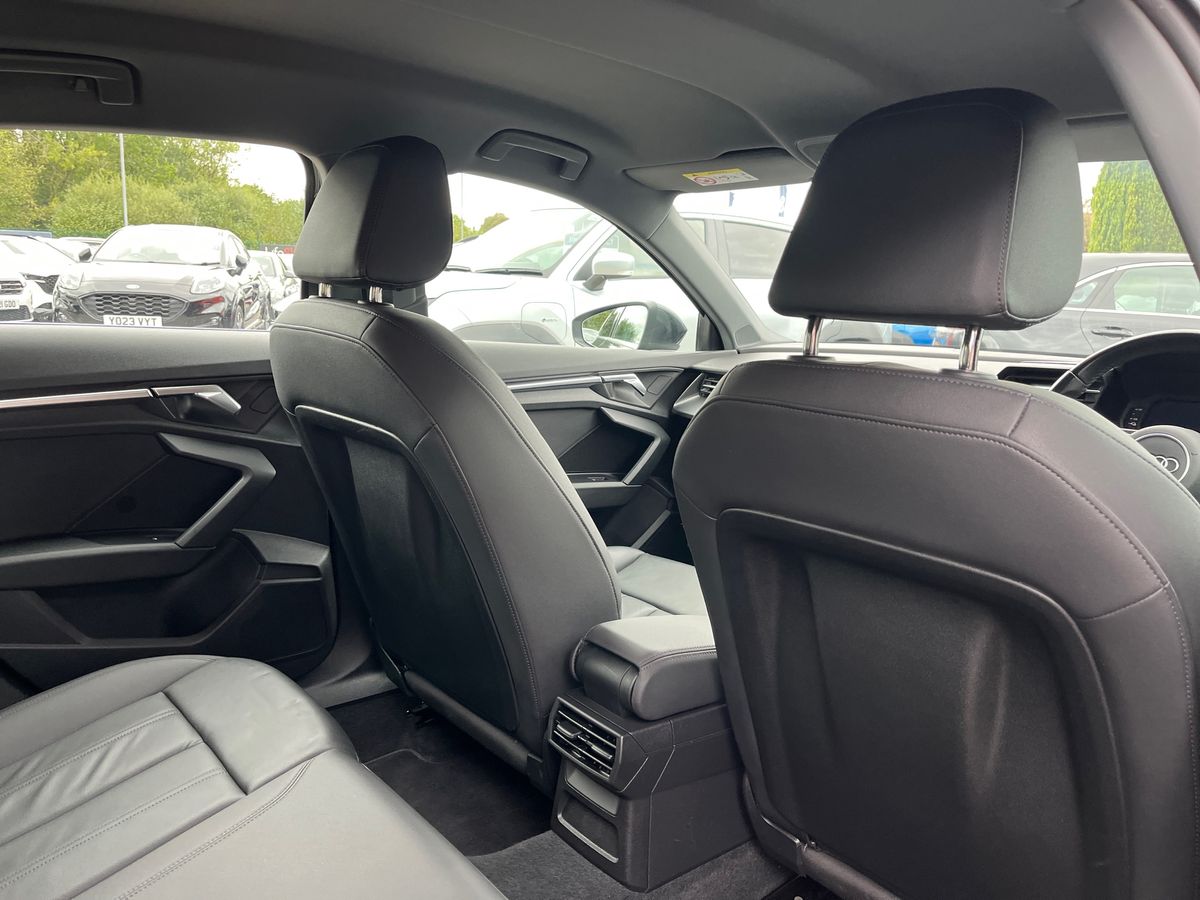 Audi A3 Photo 21