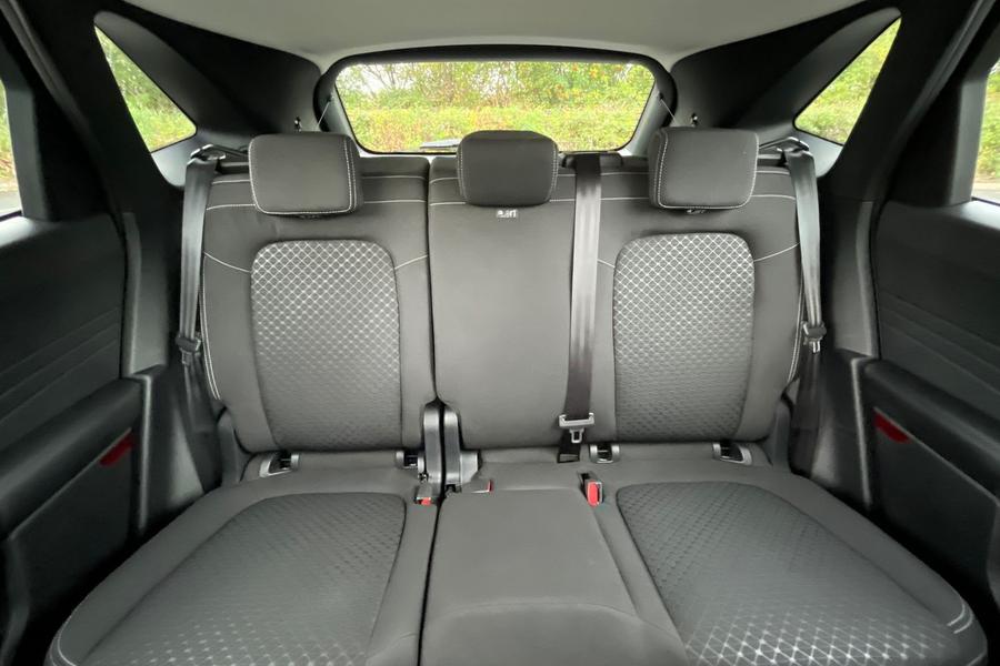 Ford Kuga Photo autoimg-8492f21308c65e73d9a4782e08c55a271380a6cf.jpg