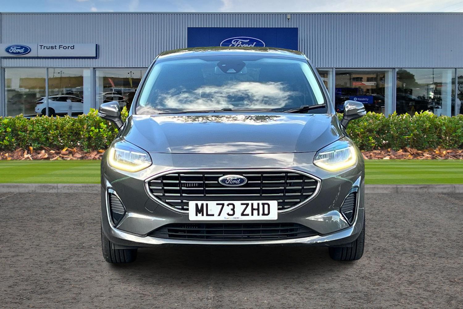 Ford Fiesta Photo 5