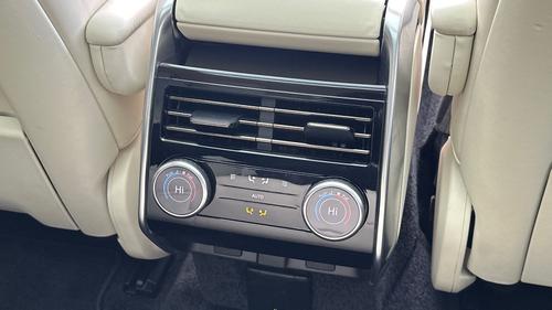Land Rover Range Rover Photo autoimg-8499b0cd4847ea32d8007c8dcf384ea1d160c888.jpg