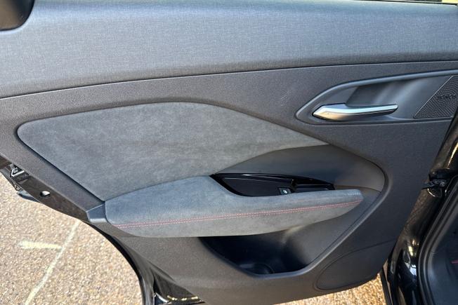 AUDI Q3 Photo 42