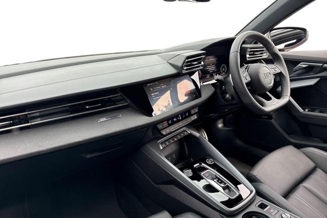 AUDI A3 Photo 2
