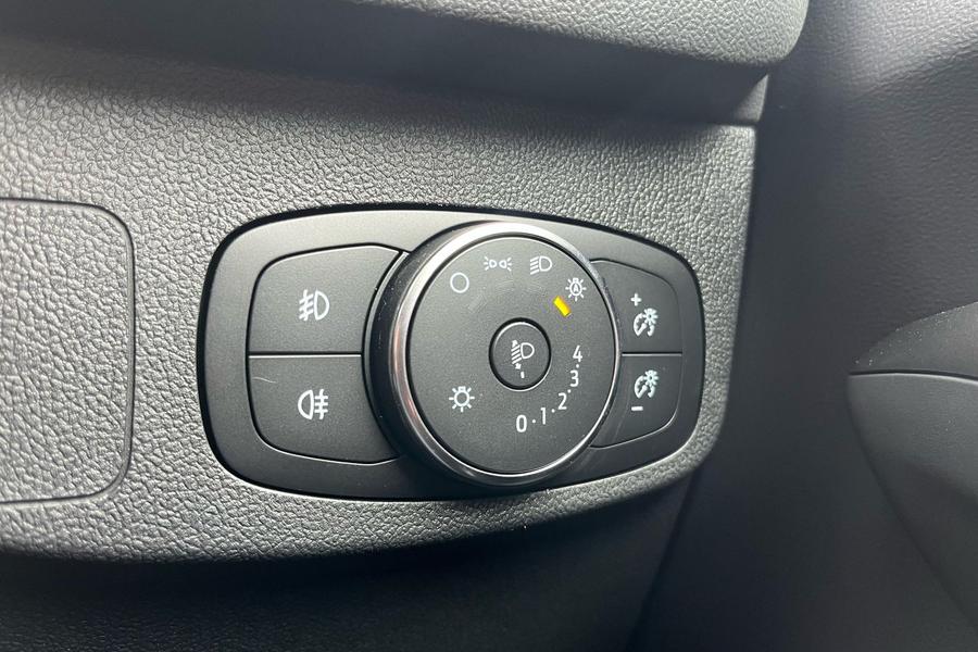 Ford Focus Photo autoimg-84a504d0ccd9b855449ba425f8dfc73927c2ece9.jpg