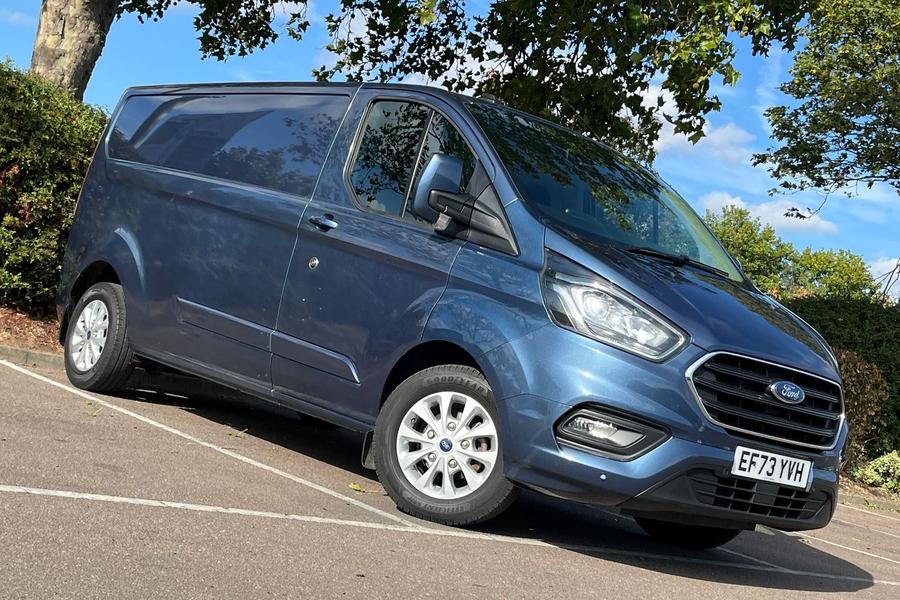 Ford TRANSIT CUSTOM Photo autoimg-84ab1f457fc738457d94efbce7d5fc0990af86be.jpg
