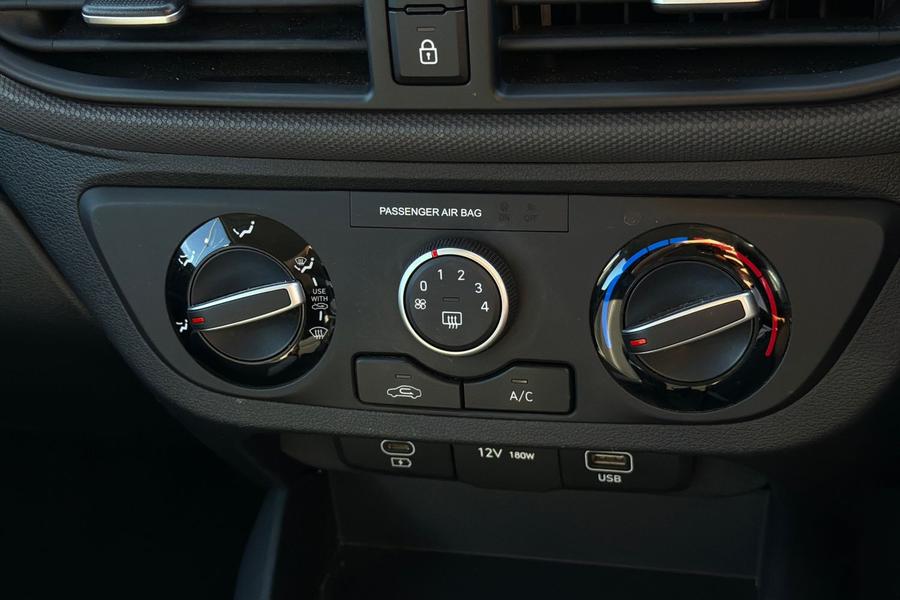 Hyundai I10 Photo autoimg-84acf3e6a8eb145b31adad04ca1078f2aa6f0ca8.jpg