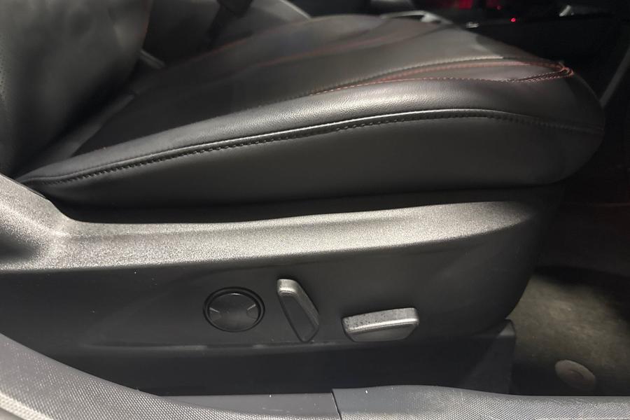 Ford Mustang Mach-E Photo autoimg-84ad2334b242e3f32c0ffb4490a002a7bc08e400.jpg