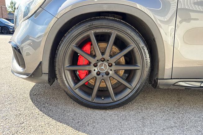 MERCEDES-BENZ Gla Photo 27