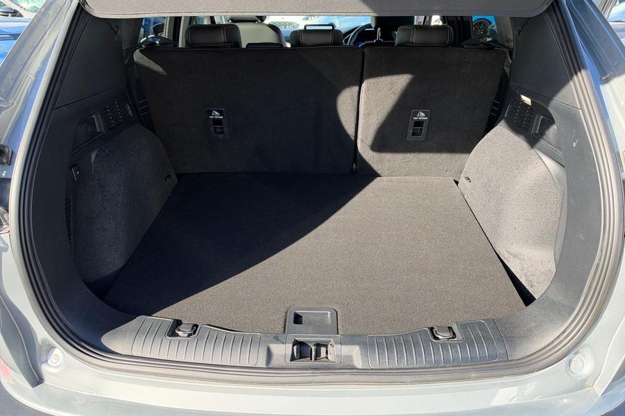 Ford KUGA Photo autoimg-84afa819095cd46f518ac8bfb4d28749d8cc87ad.jpg