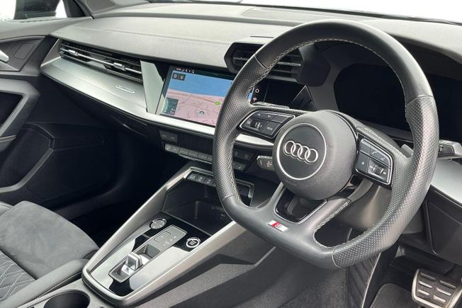 AUDI A3 Photo 6