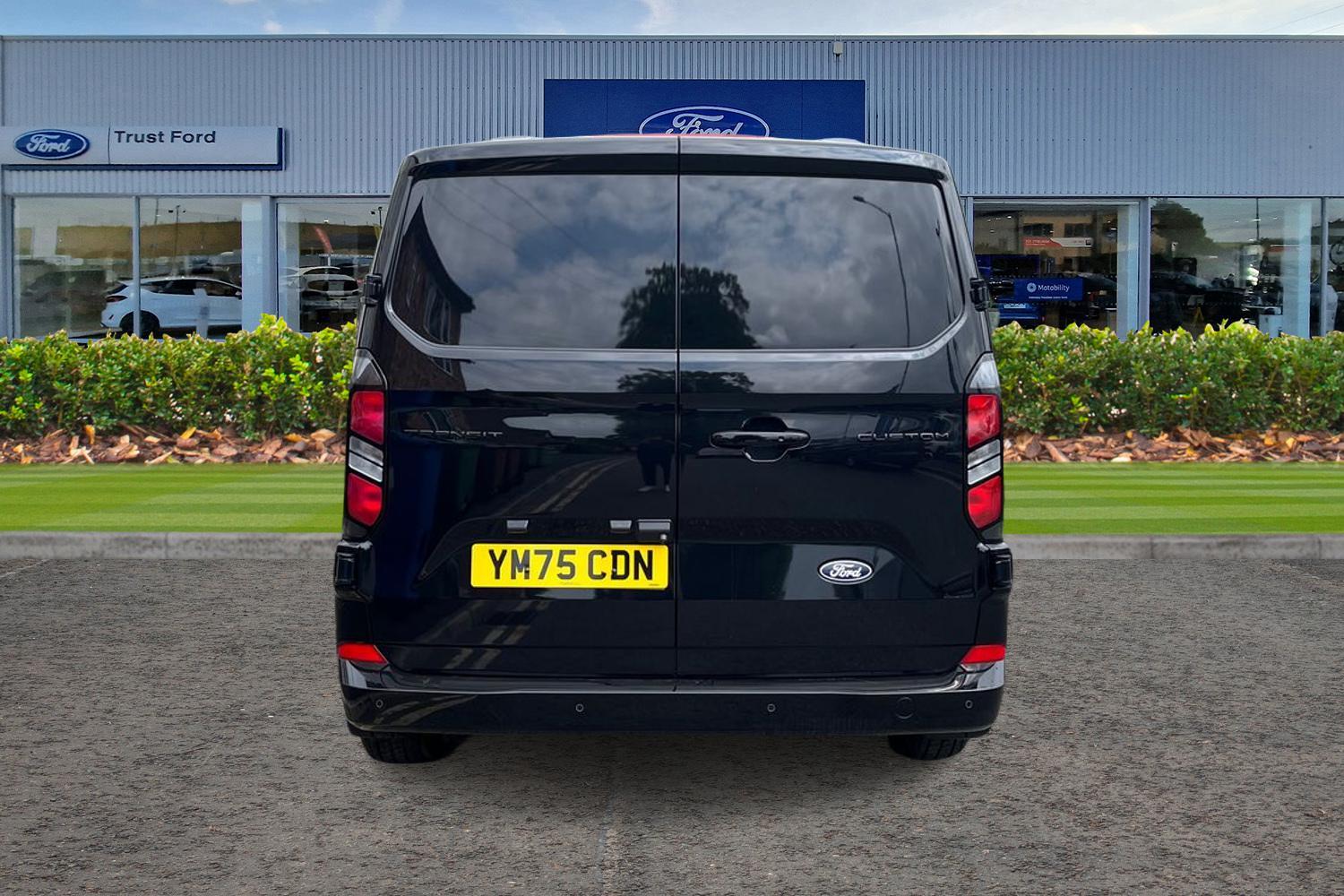Ford TRANSIT CUSTOM Photo 12