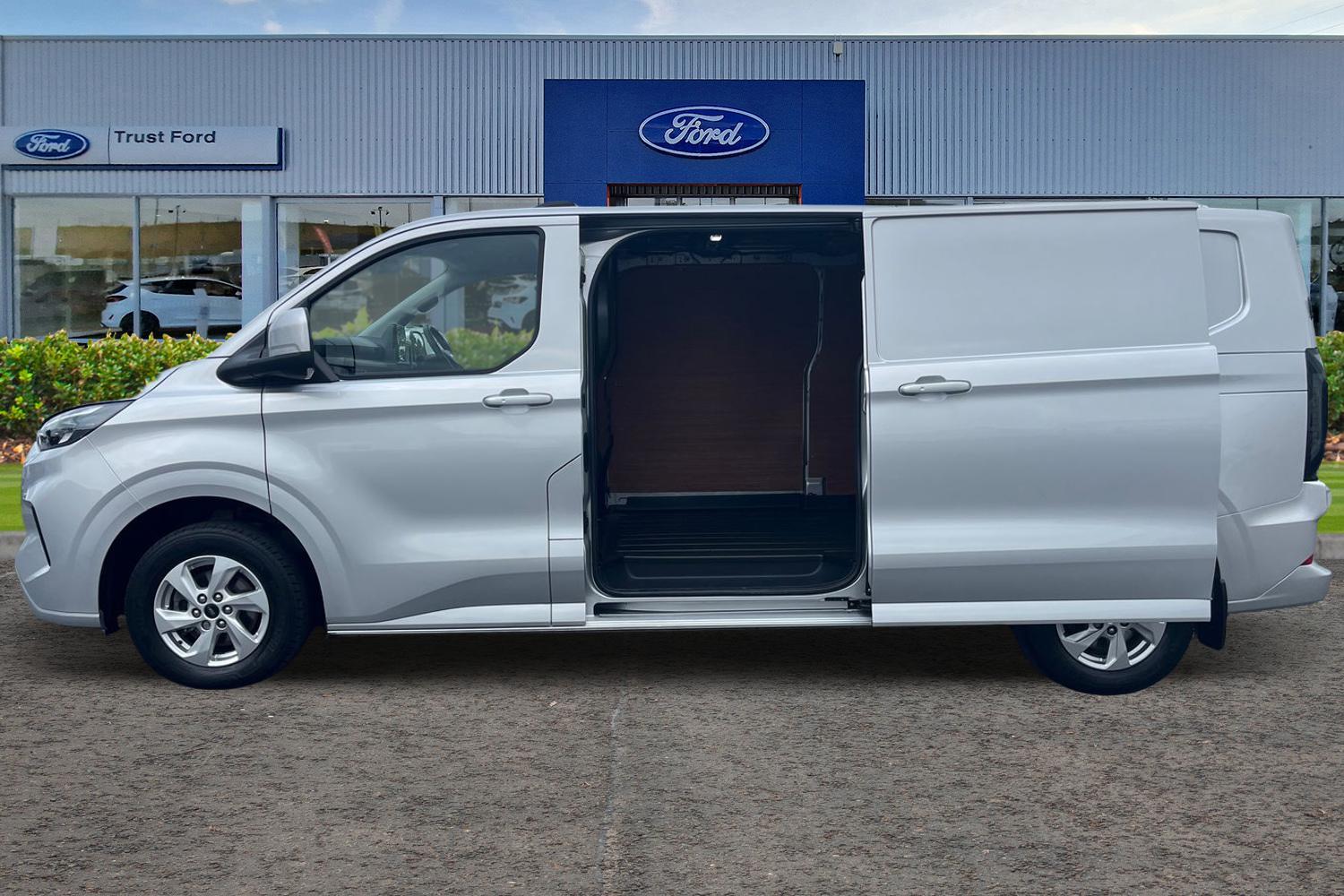 Ford TRANSIT CUSTOM Photo 4