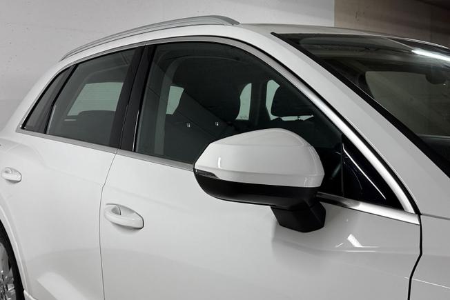 AUDI Q3 Photo 20