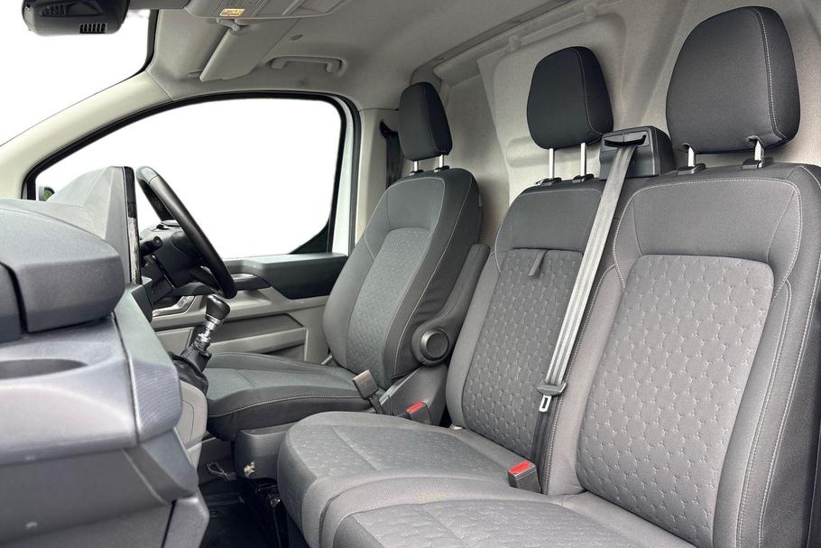 Used Ford TRANSIT CUSTOM LA24HWM 10