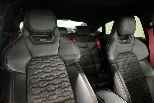 AUDI Rs E-Tron Gt Photo 28