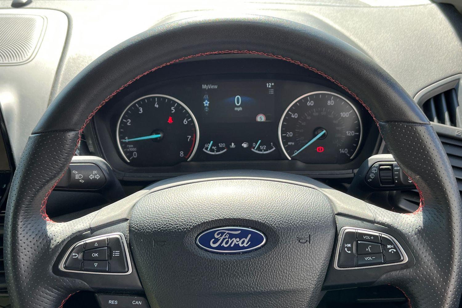 Ford ECOSPORT Photo 11