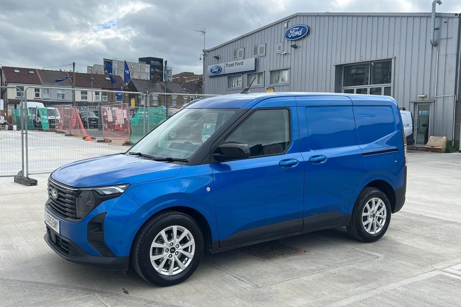 Used Ford TRANSIT COURIER LS25EWY 22