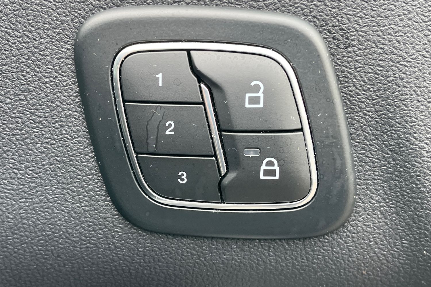 Ford KUGA Photo 25