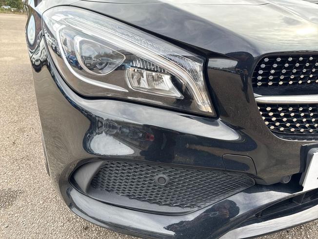 MERCEDES-BENZ CLA Class Photo 19