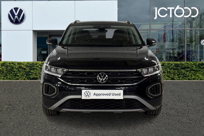 Volkswagen T-Roc Photo 8