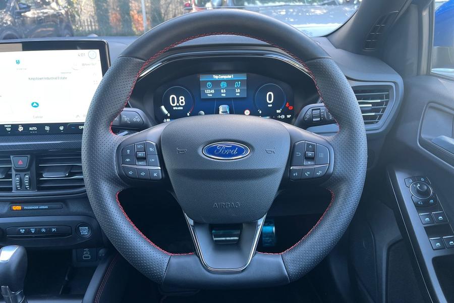 Ford FOCUS Photo autoimg-84be232acb8c804739afebc4f2eb715b404f23a5.jpg