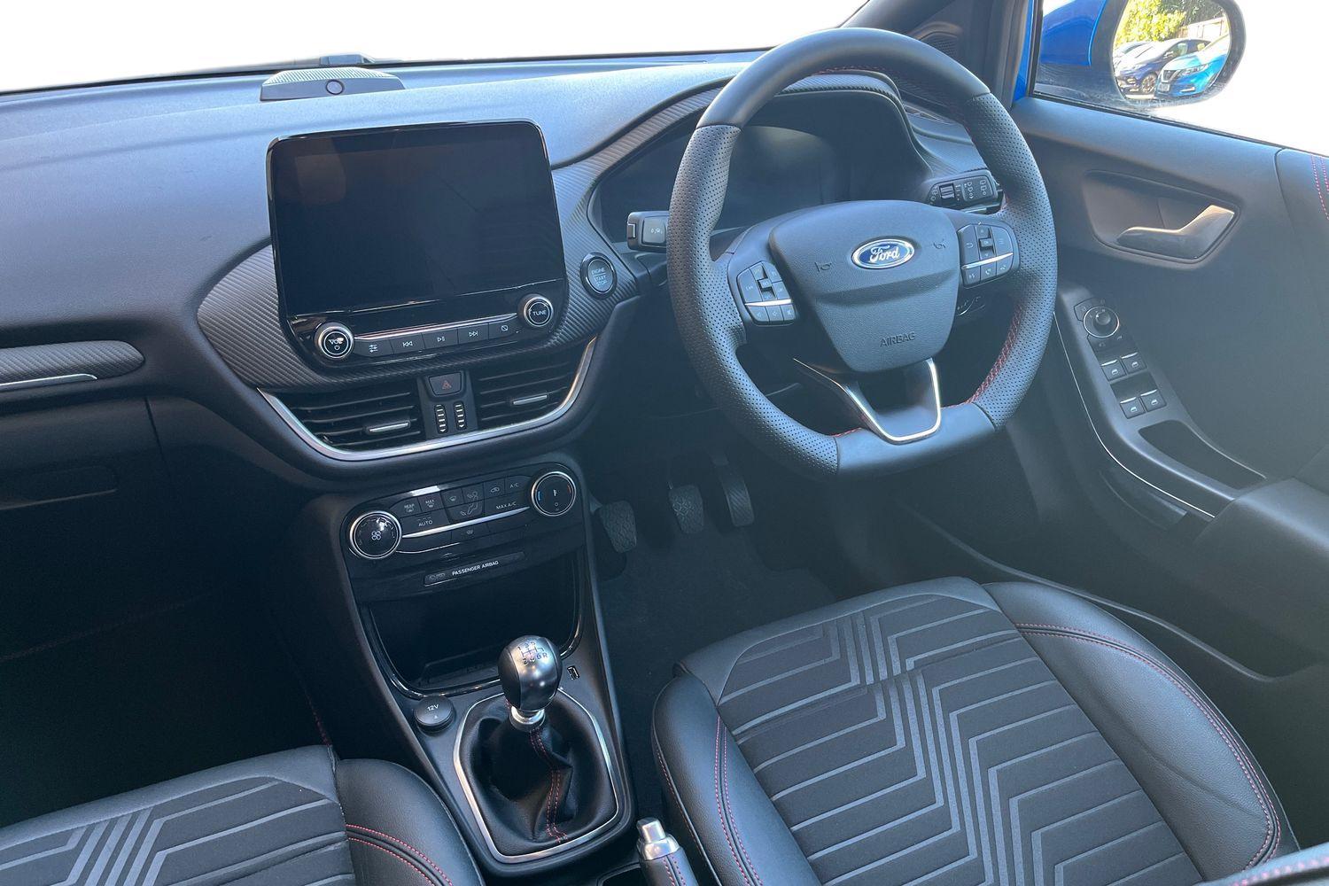 Ford PUMA Photo 10