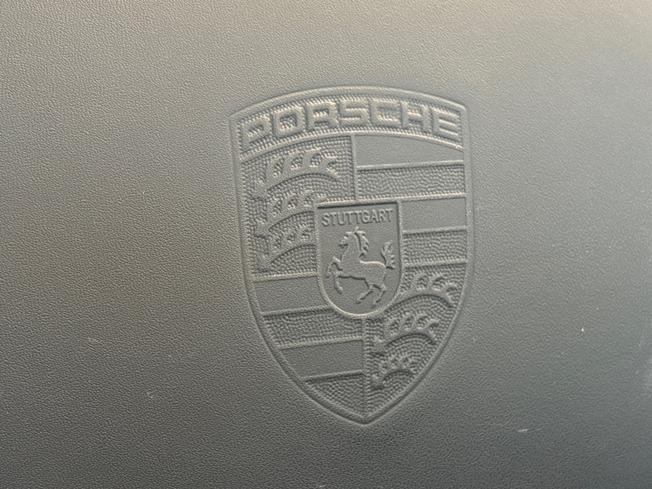 PORSCHE Macan Photo 15