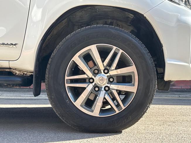 Toyota Hilux Photo 5