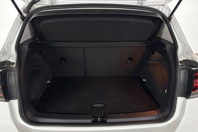 VOLKSWAGEN T-Cross Photo 12