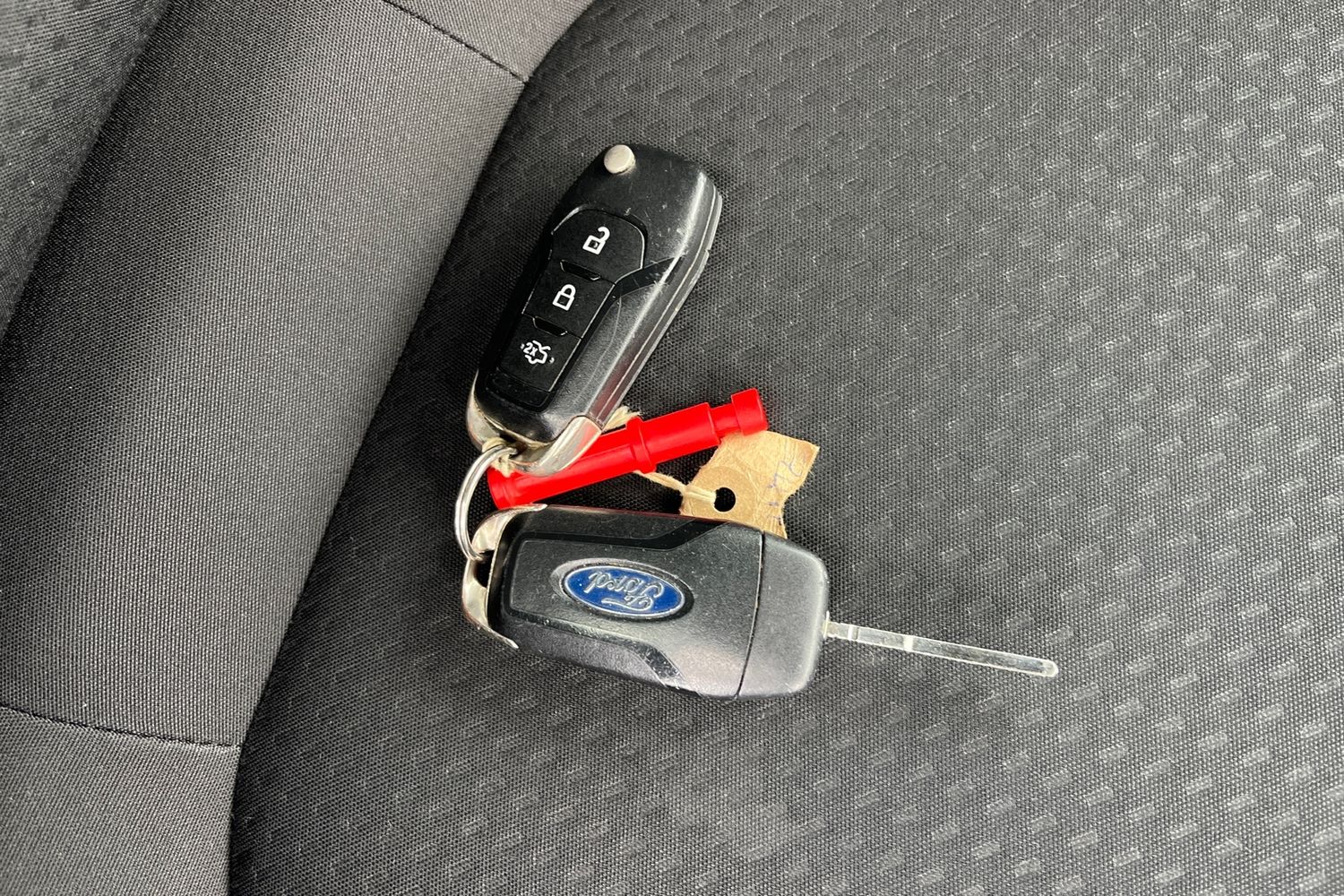 Ford FOCUS Photo 39