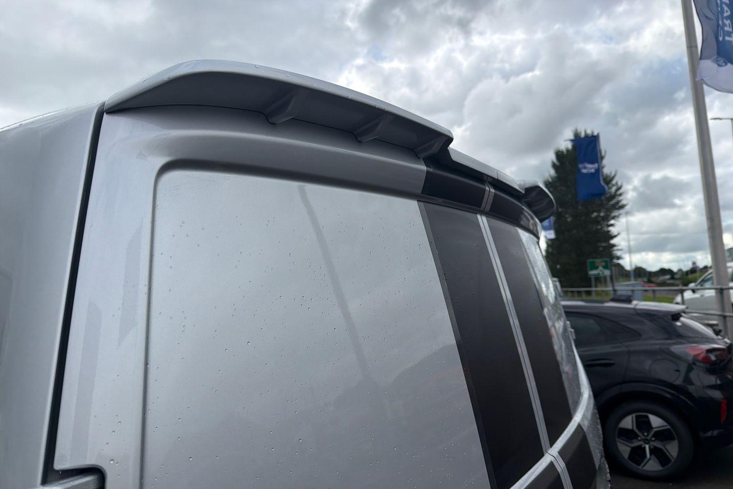Ford TRANSIT CUSTOM Photo 16