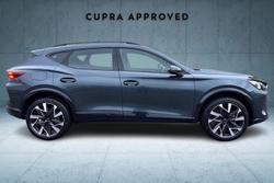 CUPRA Formentor Photo 4