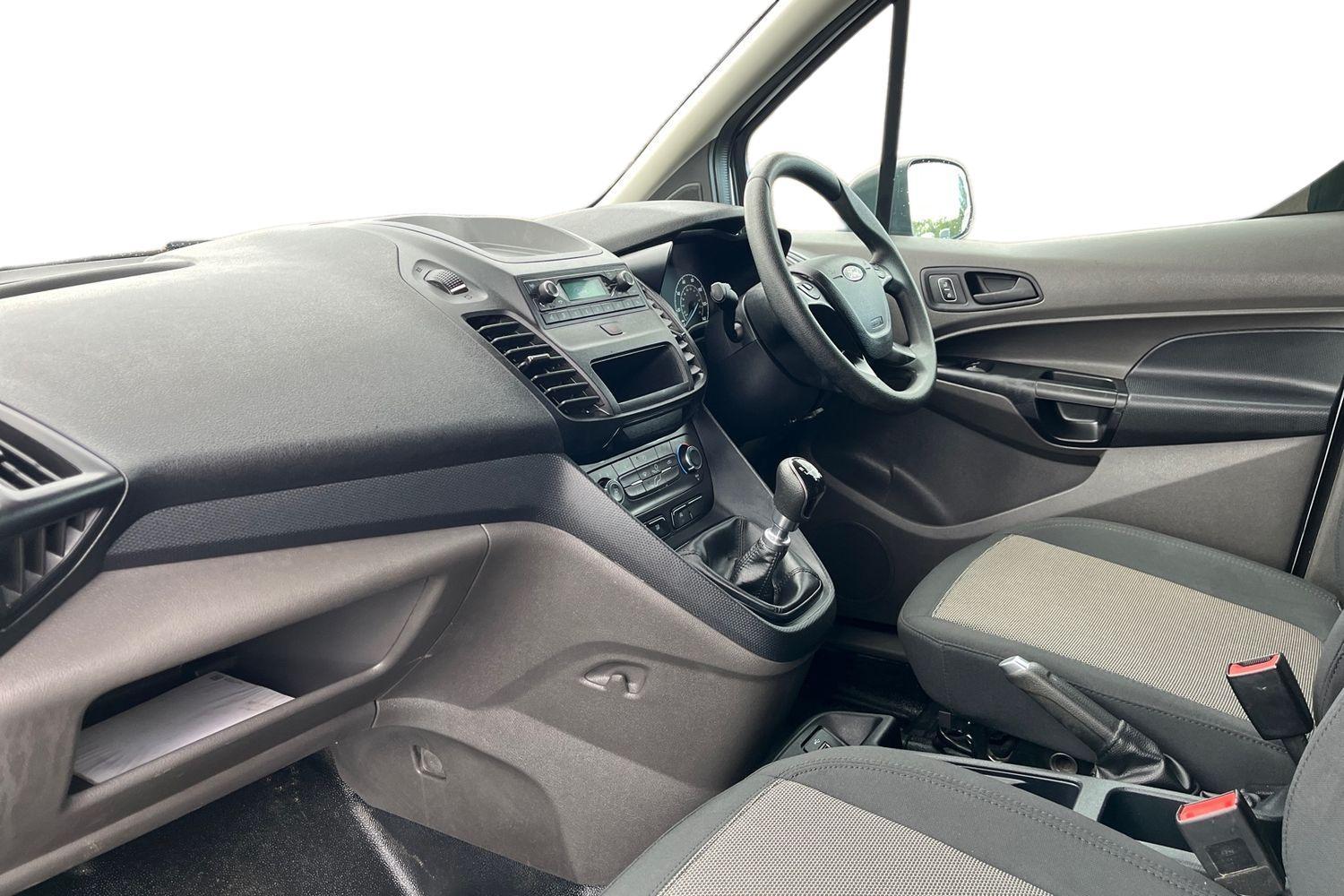 Ford TRANSIT CONNECT Photo 3