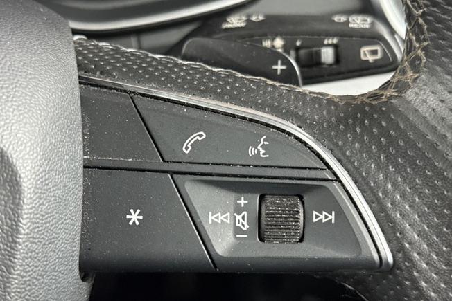 AUDI Q5 Photo 17