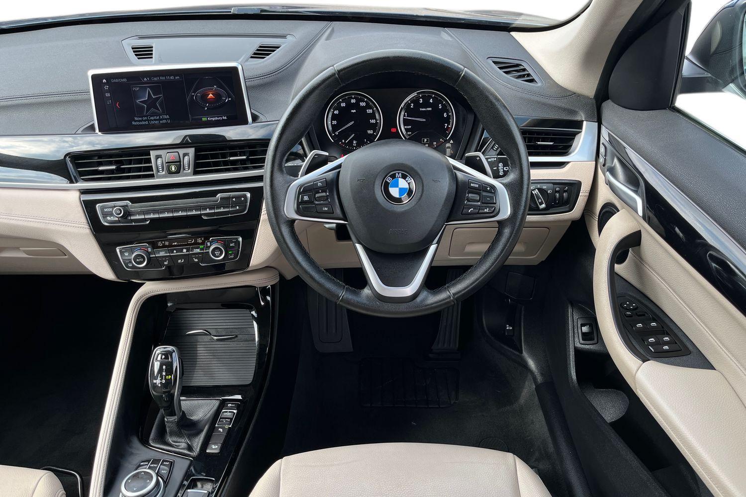 BMW X1 Photo 10