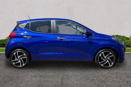 Hyundai i10 Photo autoimg-84d02d9115558951aeb590c9ad1f49a6d6f8e454.jpg
