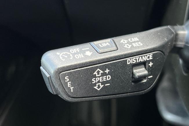Audi Q4 E-Tron Photo 29