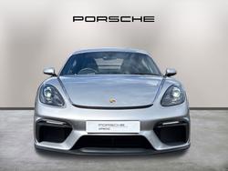 PORSCHE 718 Cayman Photo 2