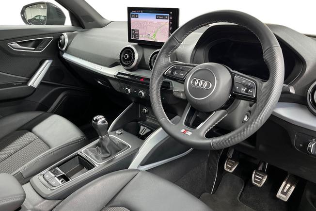 AUDI Q2 Photo 6