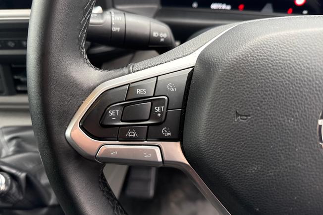 VOLKSWAGEN Transporter Photo 16