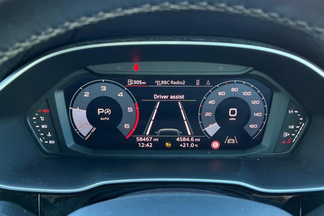 AUDI Q3 Photo 15