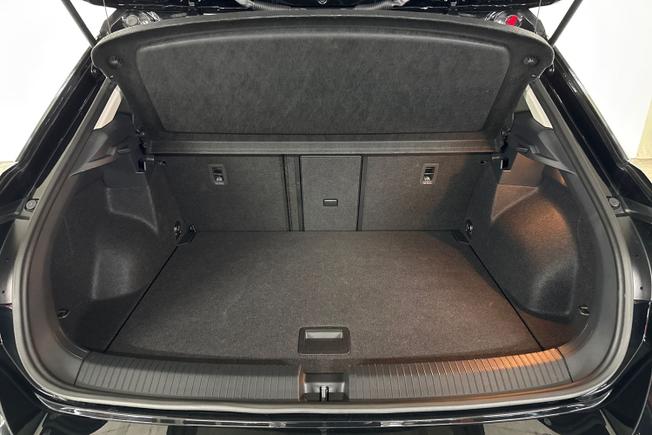 VOLKSWAGEN T-Roc Photo 12
