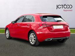 MERCEDES-BENZ A Class Photo 3