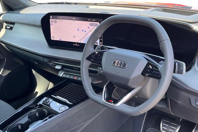 Audi Q3 Photo 6