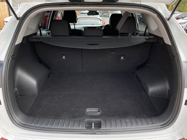 HYUNDAI Tucson Photo 12